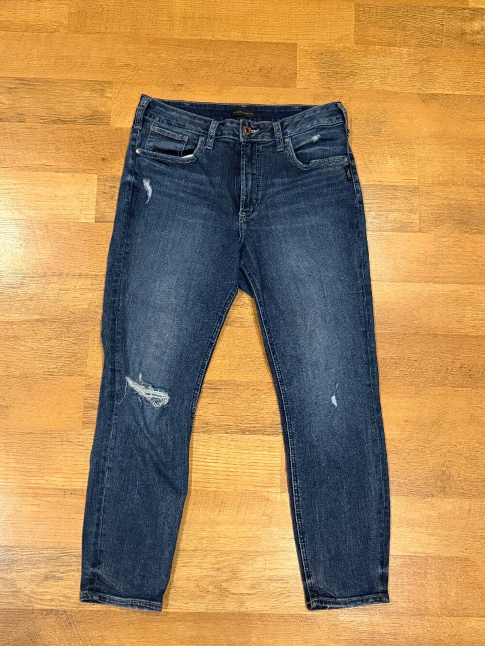 SILVER Women's AVERY SKINNY CROP Blue Stretch Denim Jeans W33xL26